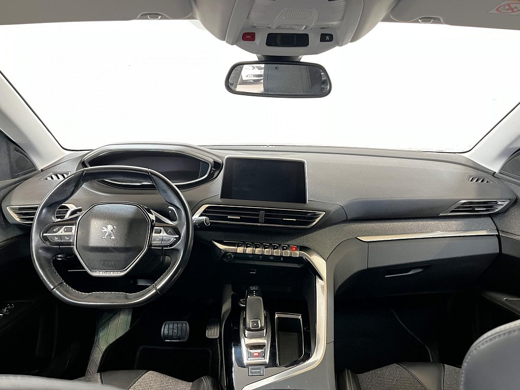 Peugeot 3008 1.2 PT Allure