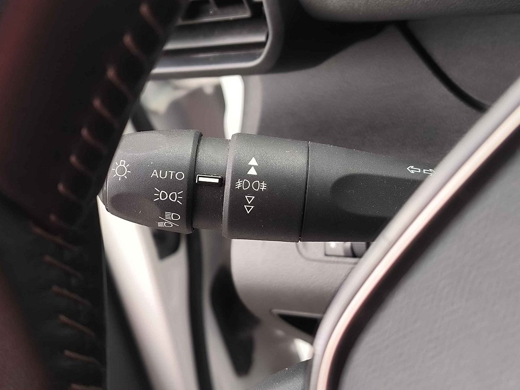 Peugeot Partner 1.5HDi Premium MAXi DÍLNA