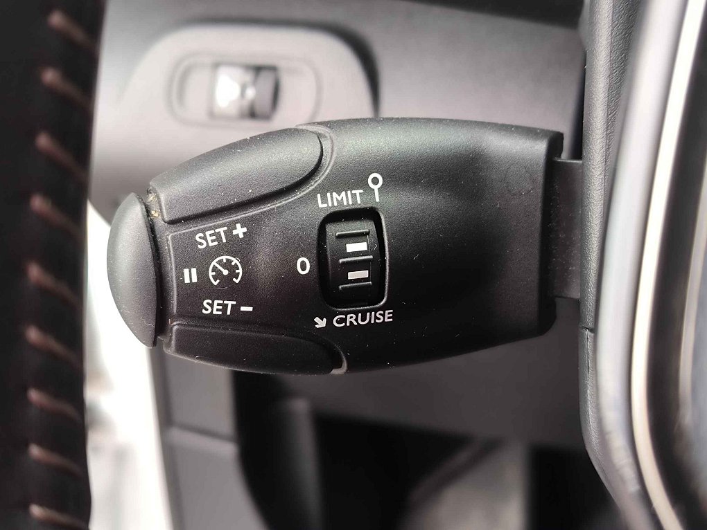 Peugeot Partner 1.5HDi Premium MAXi DÍLNA