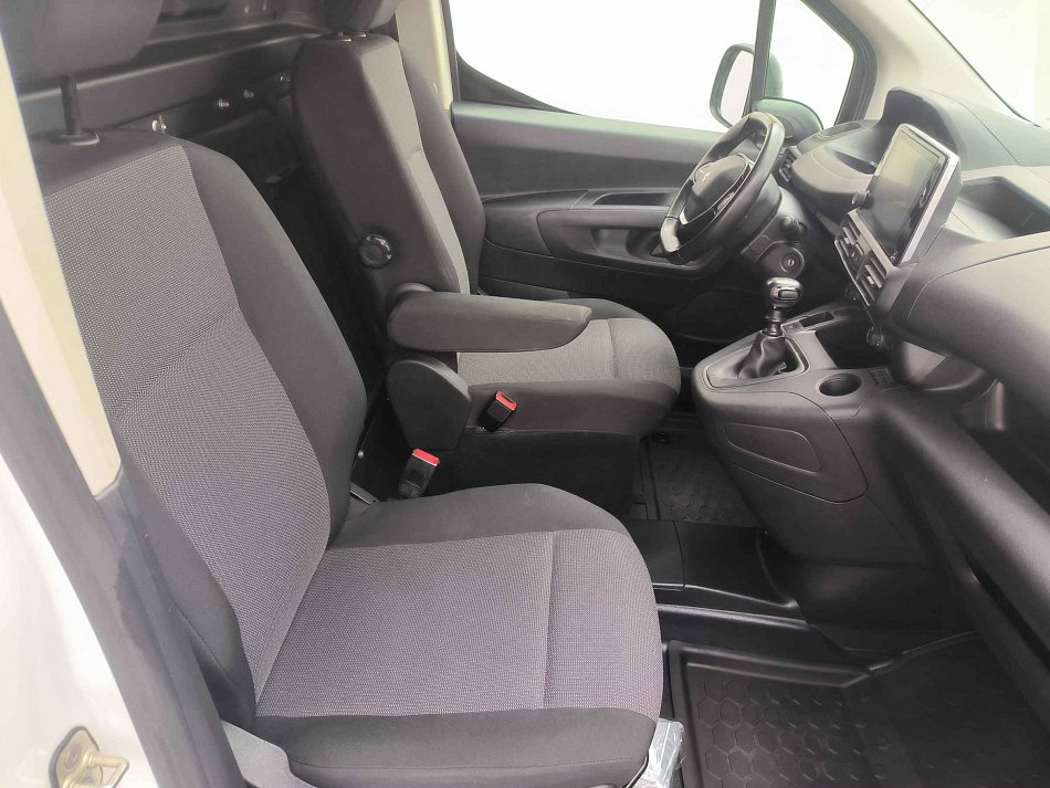 Peugeot Partner 1.5HDi Premium MAXi DÍLNA