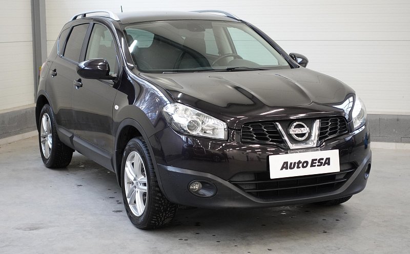 Nissan Qashqai 2.0i  4x4