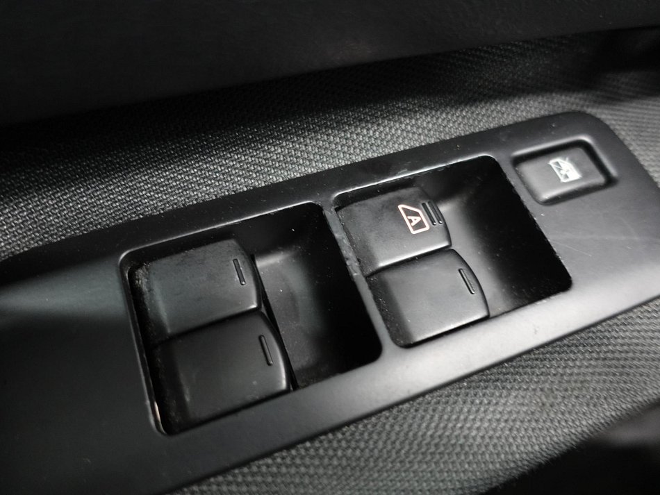 Nissan Qashqai 2.0i  4x4
