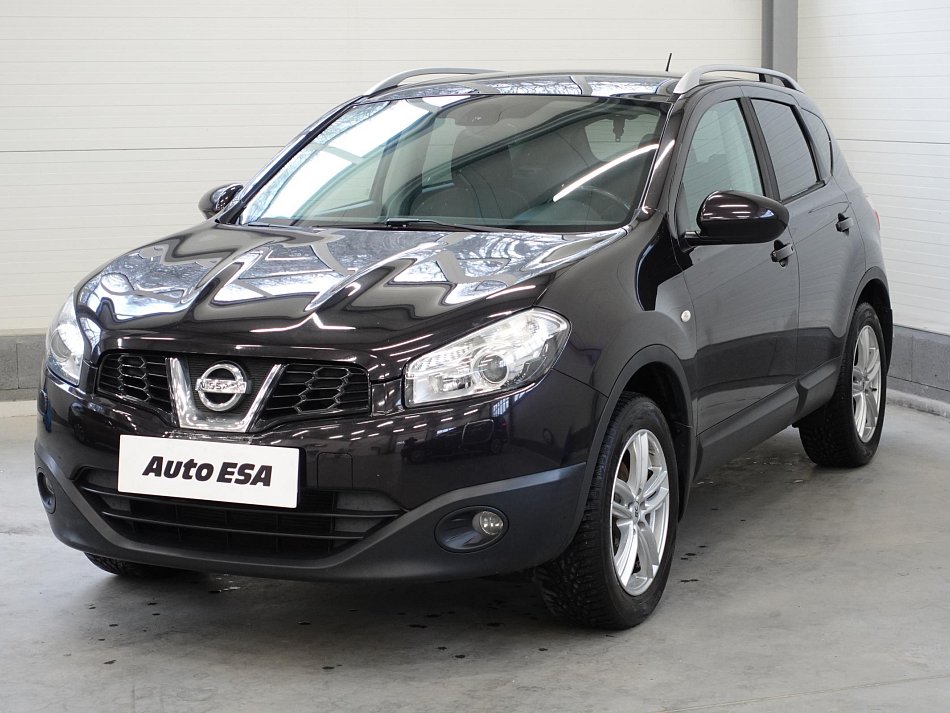 Nissan Qashqai 2.0i  4x4