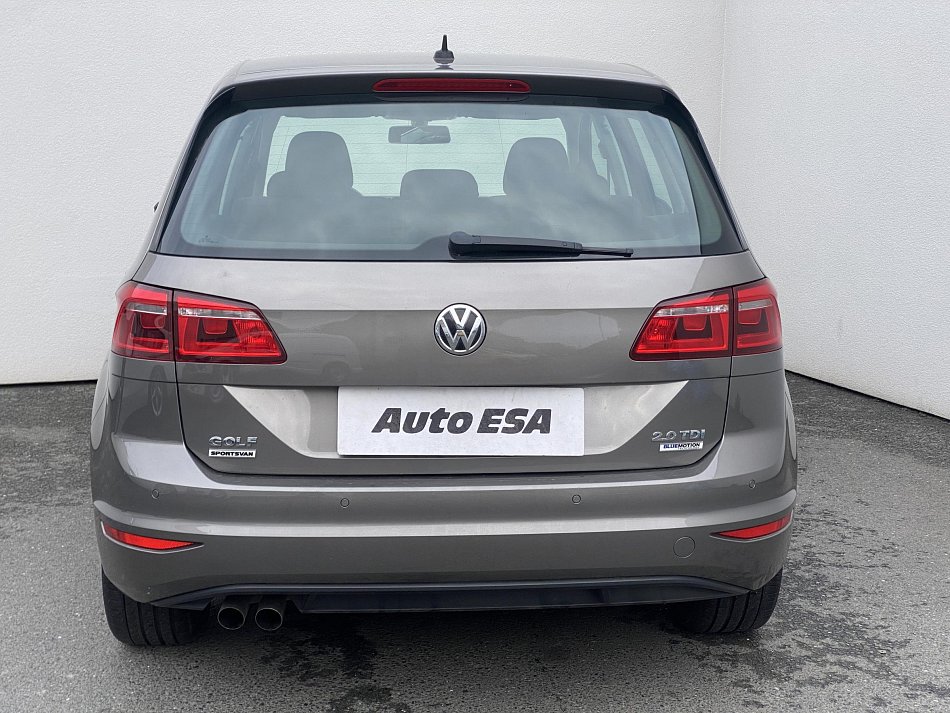 Volkswagen Sportsvan 2.0 TDi Highline