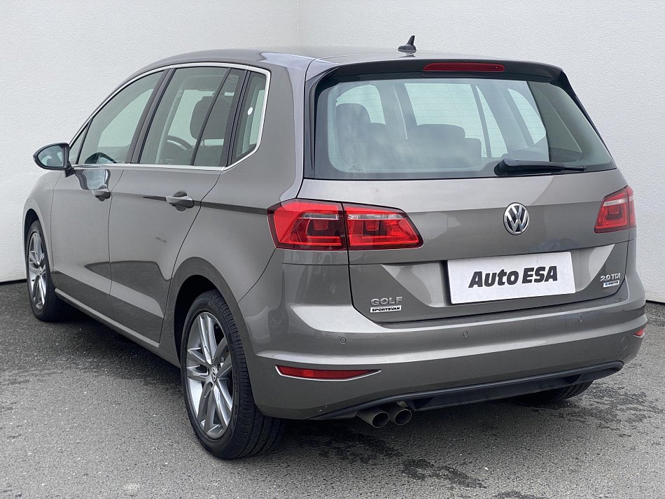 Volkswagen Sportsvan 2.0 TDi Highline