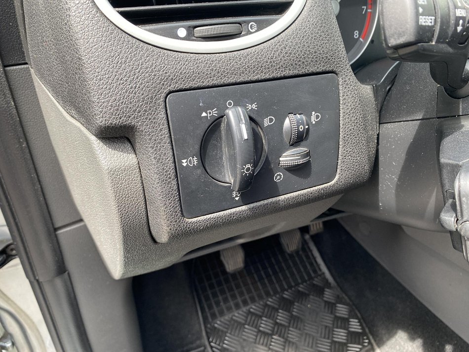 Ford Focus 1.6i 