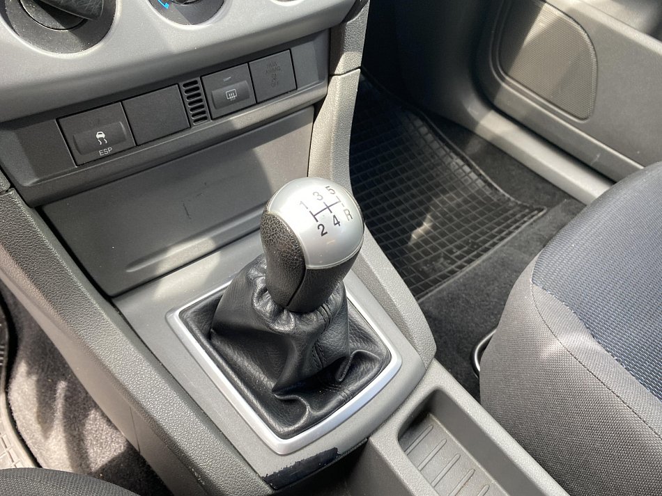 Ford Focus 1.6i 