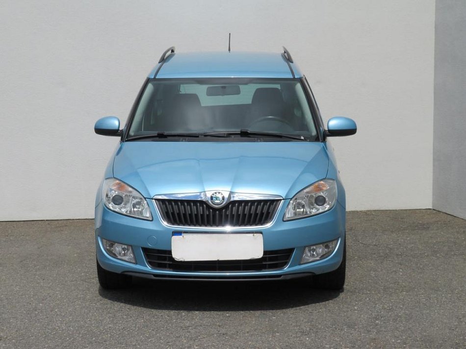 Škoda Roomster 1.2 TSI Scout