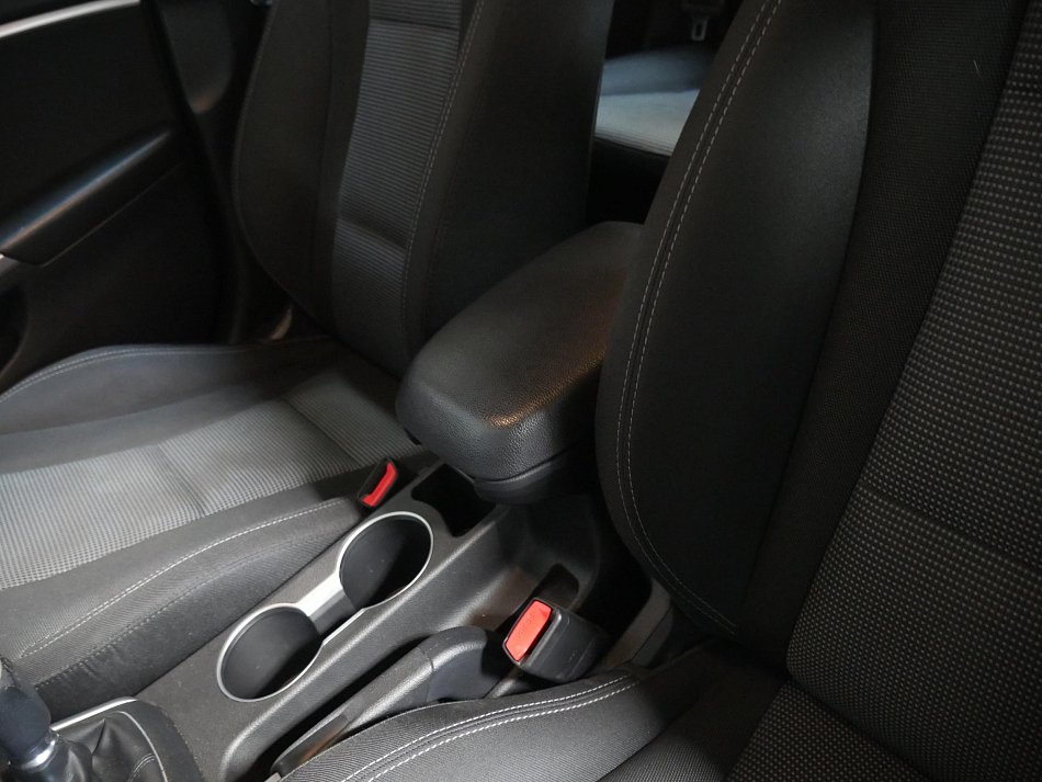 Hyundai I30 1.6 CVVT 