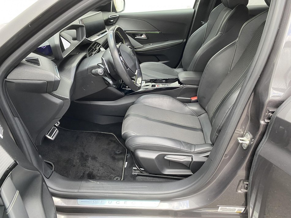 Peugeot 208 1.2 PT GT Line