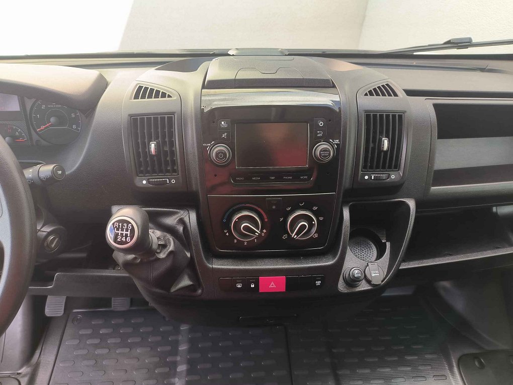 Peugeot Boxer 2.2HDi  L1H1