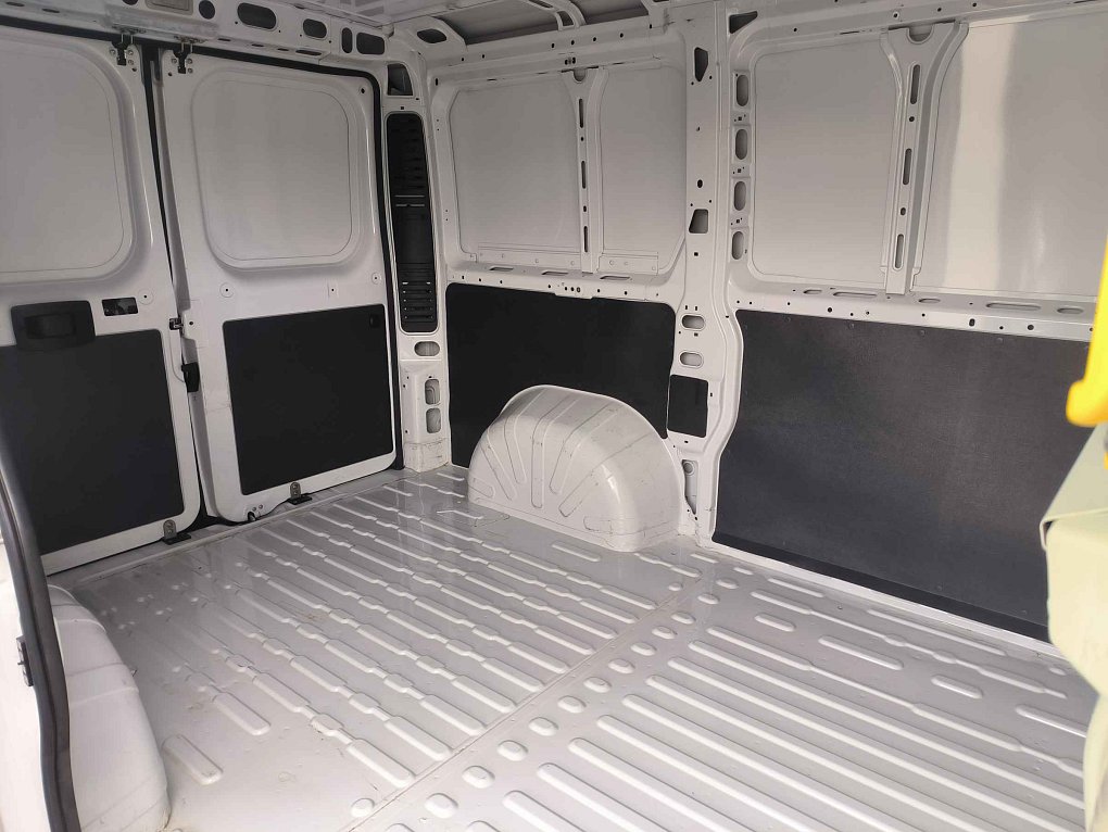 Peugeot Boxer 2.2HDi  L1H1