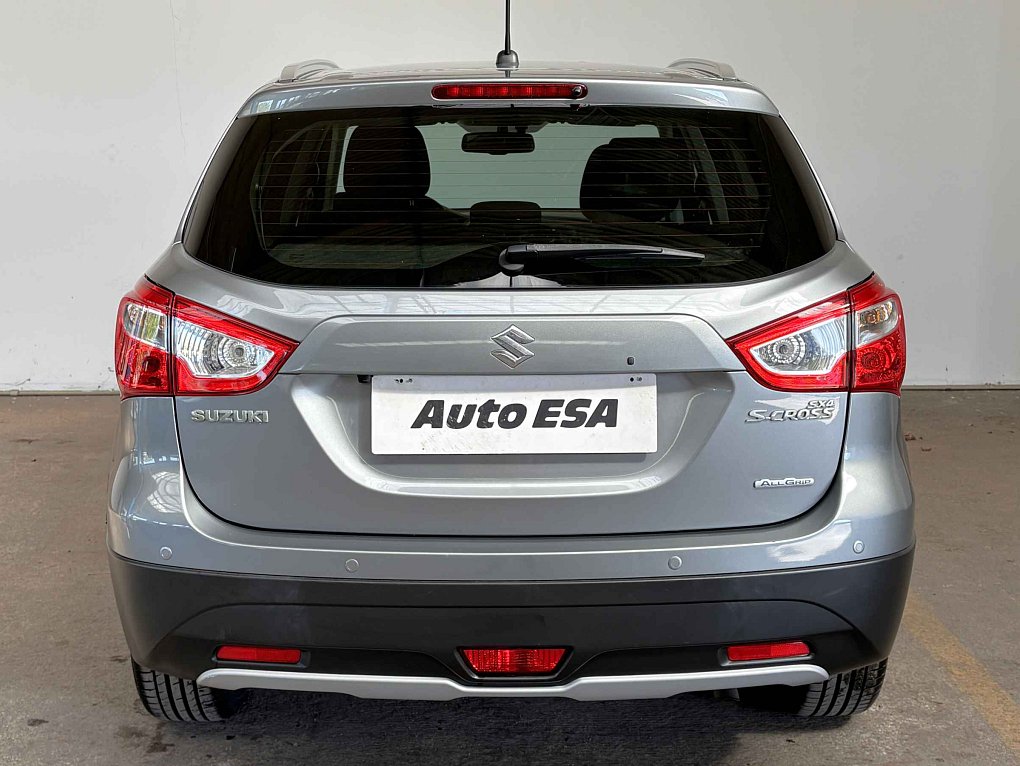 Suzuki S-Cross 1.6 VVTi Elegance