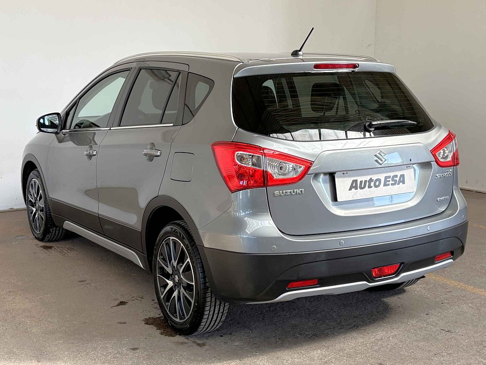 Suzuki S-Cross 1.6 VVTi Elegance