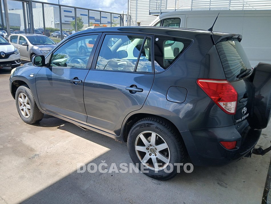 Toyota RAV4 2.2 D  4WD