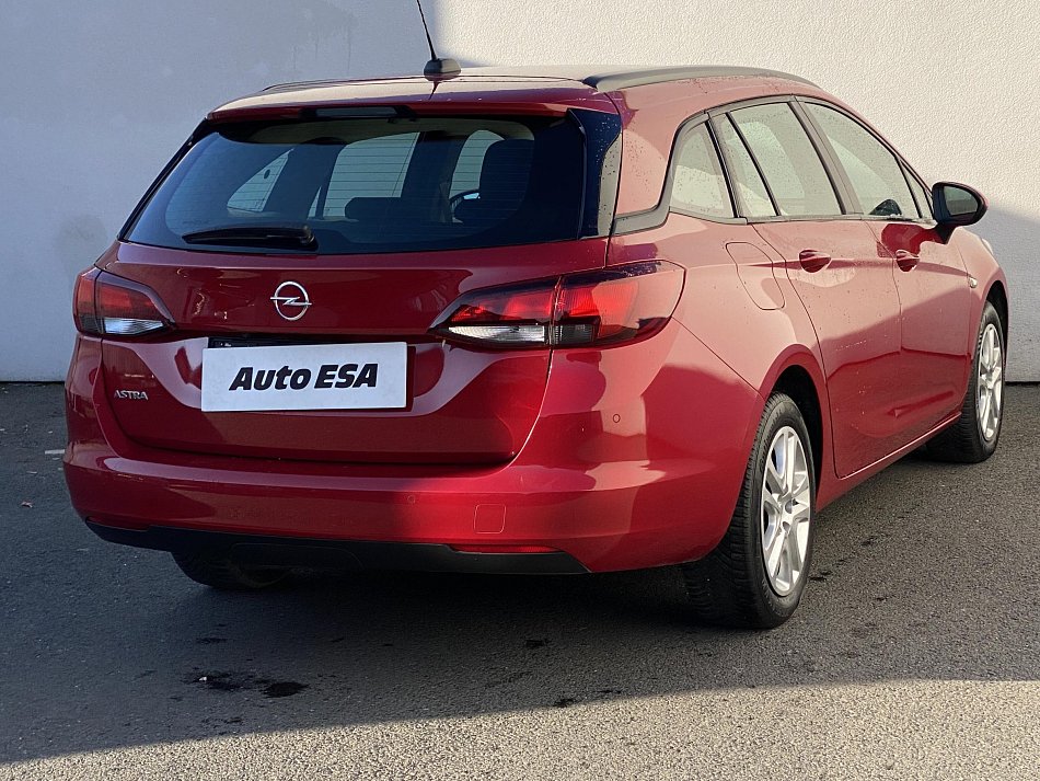 Opel Astra 1.2 Turbo Edition