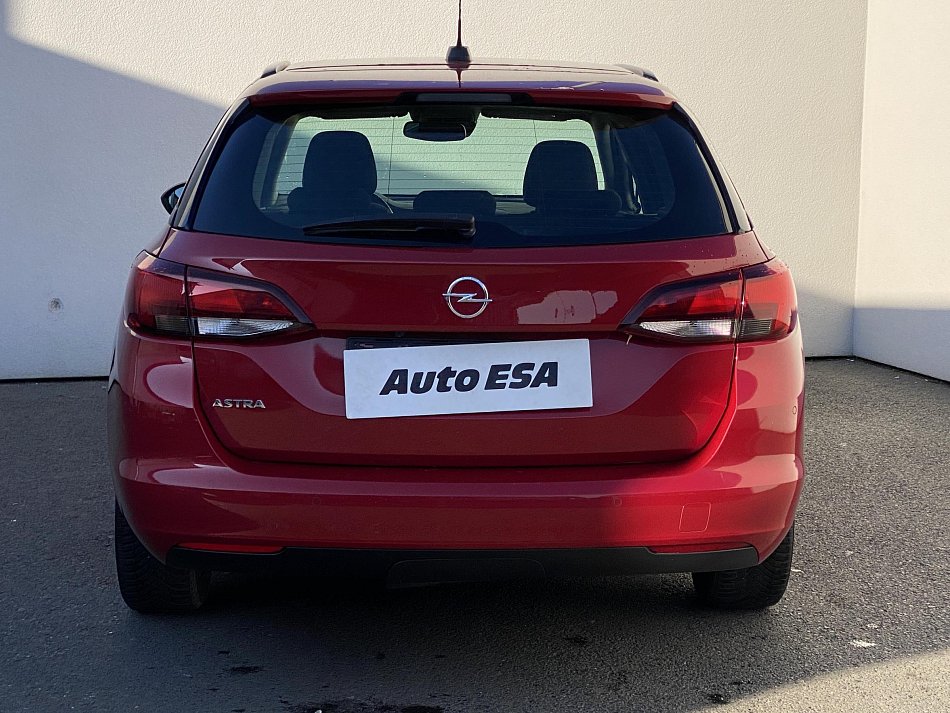 Opel Astra 1.2 Turbo Edition