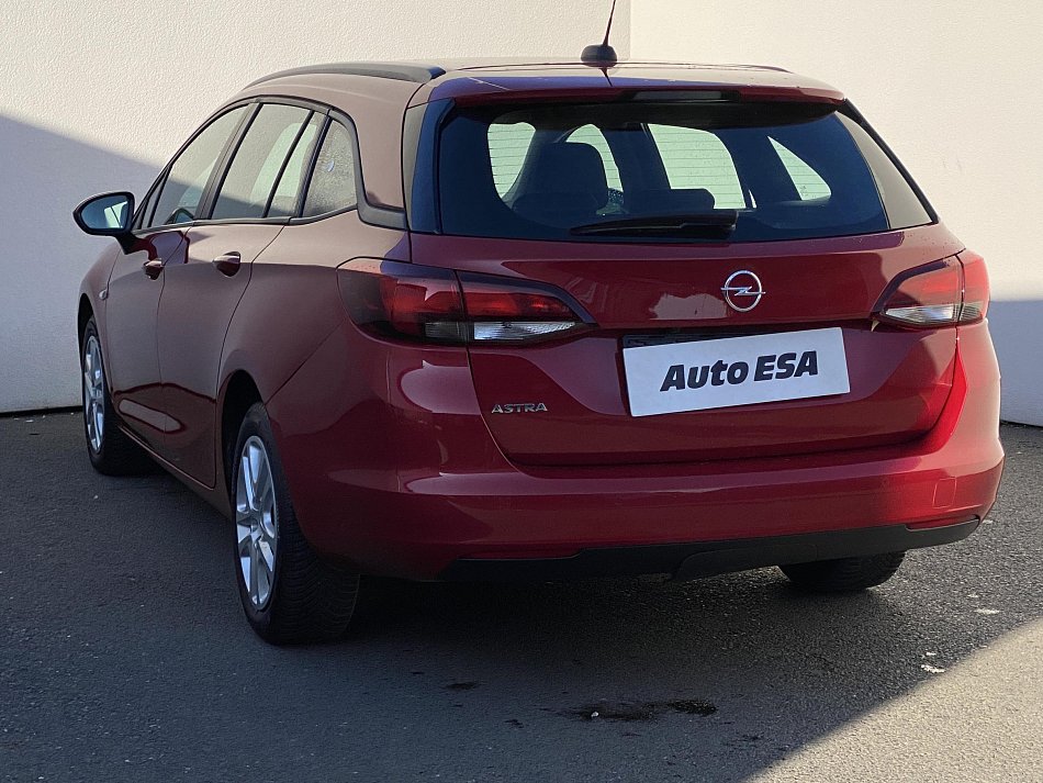 Opel Astra 1.2 Turbo Edition