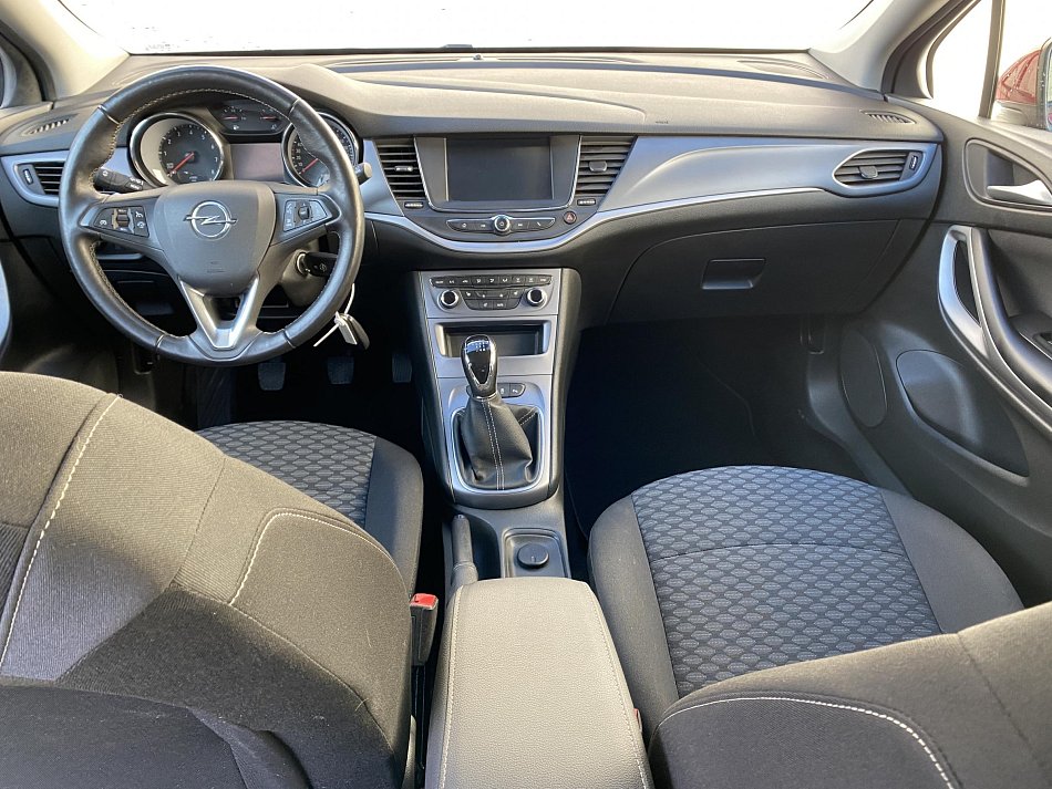 Opel Astra 1.2 Turbo Edition