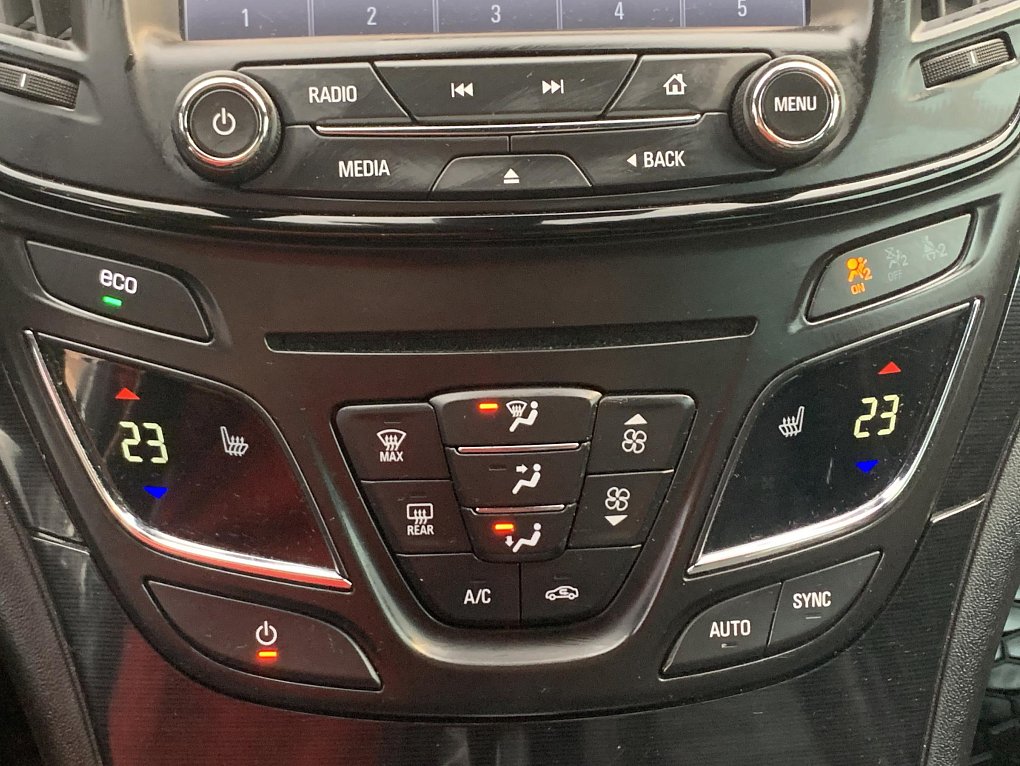 Opel Insignia 2.0CDTi  Sports Tourer SW