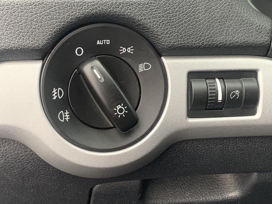 Škoda Octavia II 1.6 TDi 