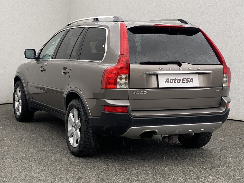 Volvo XC90 2.4D5 Summum 4x4