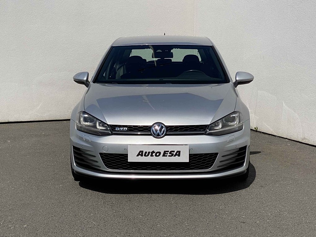 Volkswagen Golf 2.0 TDi  VII