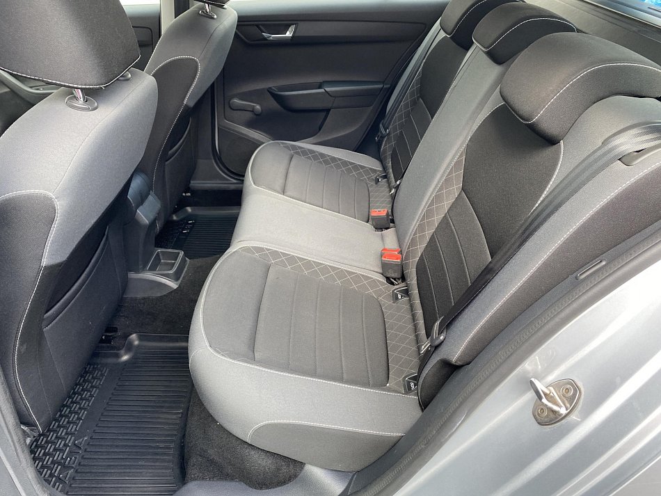 Škoda Fabia III 1.0 TSi Ambition