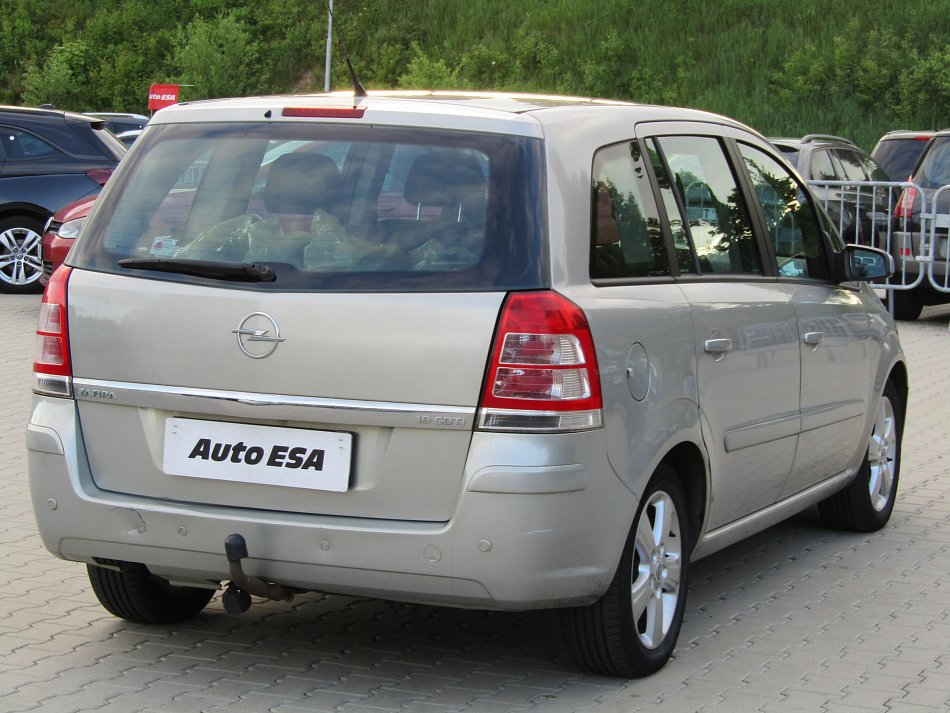 Opel Zafira 1.9CDTi 