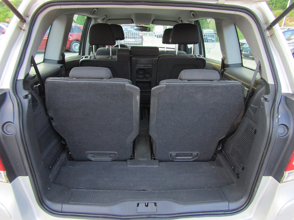 Opel Zafira 1.9CDTi 