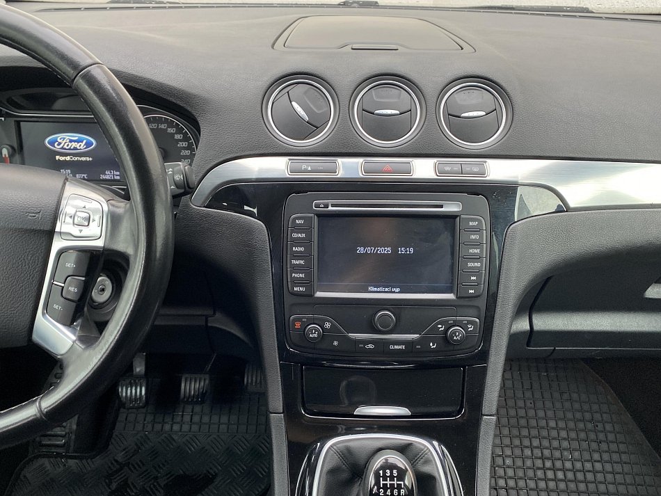 Ford S-MAX 2.2TDCi  7míst