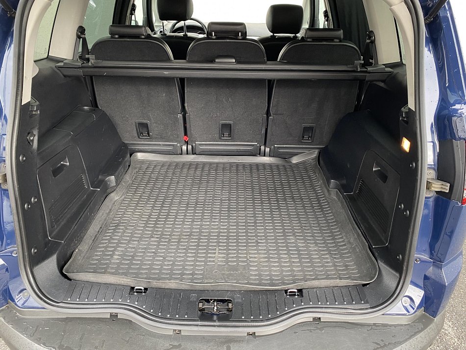 Ford S-MAX 2.2TDCi  7míst
