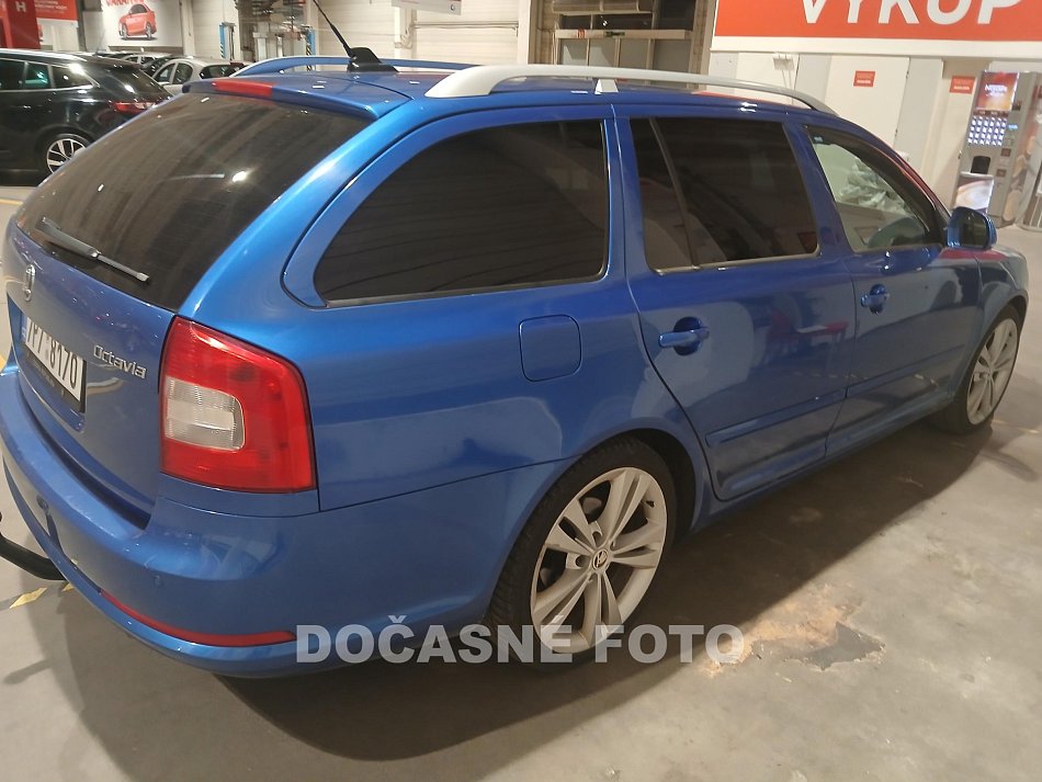 Škoda Octavia II 2.0i 