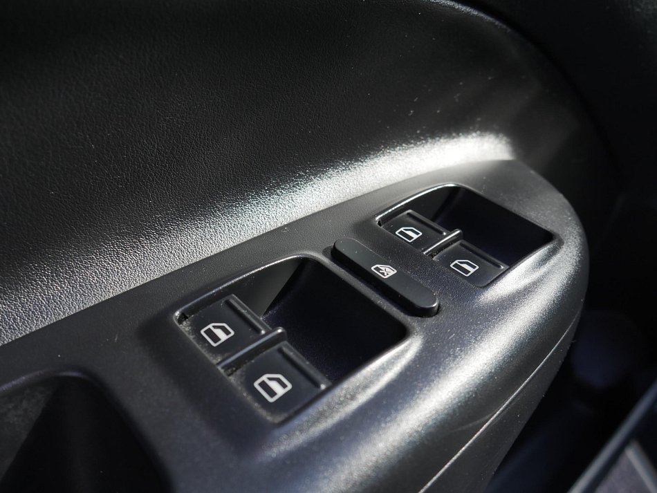 Škoda Octavia II 1.8 TSi Elegance