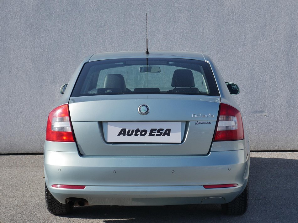 Škoda Octavia II 1.8 TSi Elegance