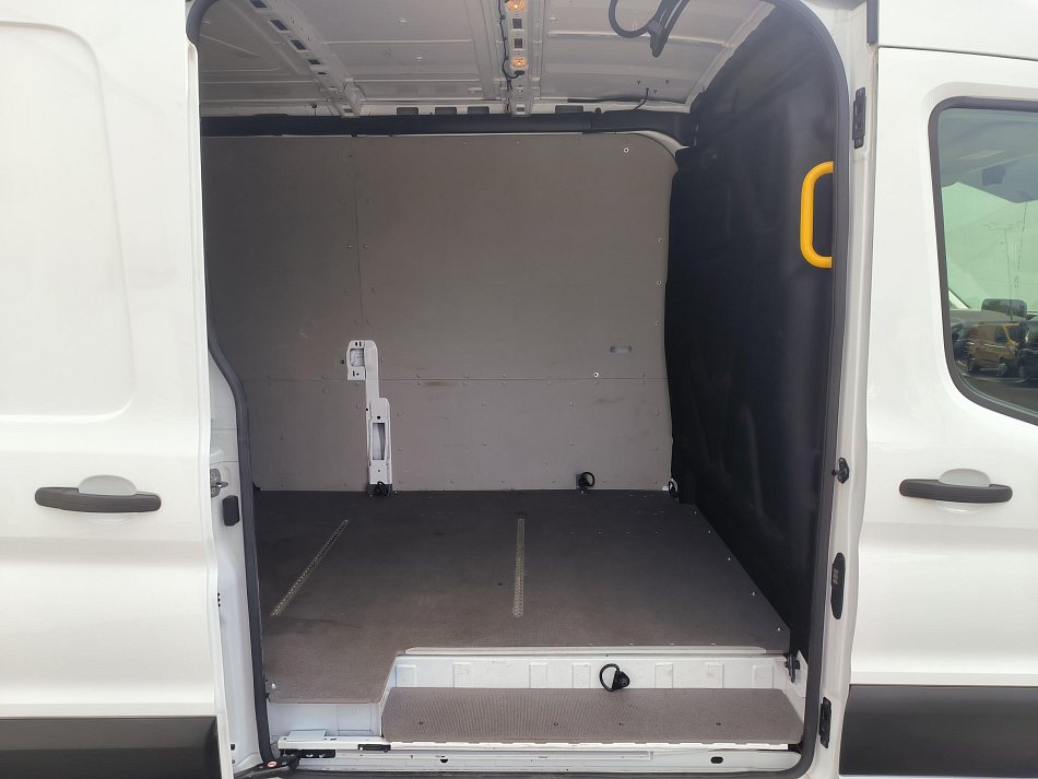 Ford Transit 2.0TDCi Trend L3H2