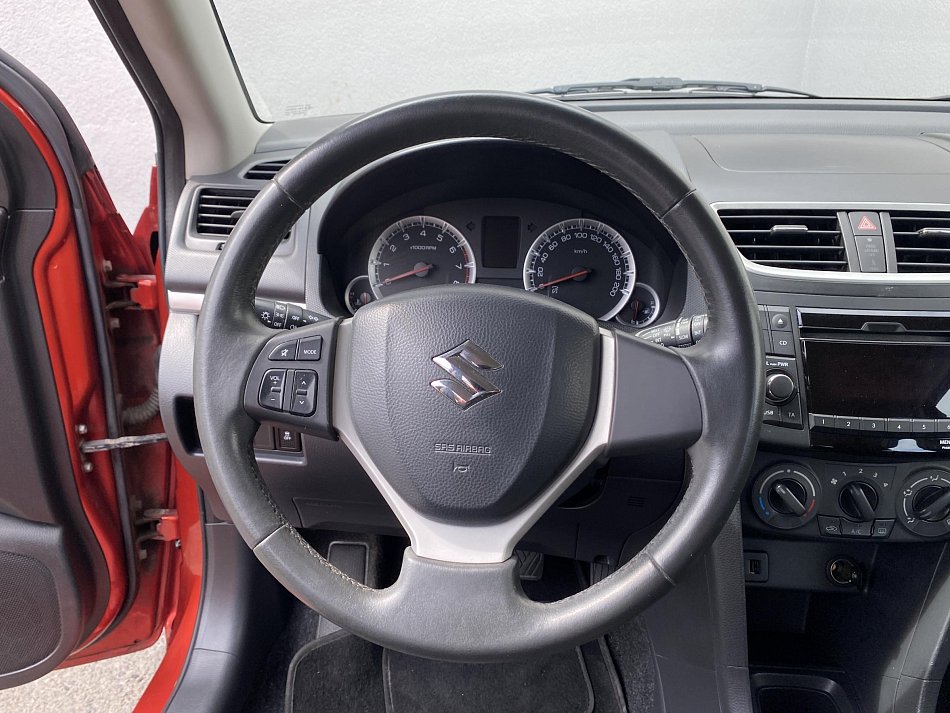 Suzuki Swift 1.2 i 