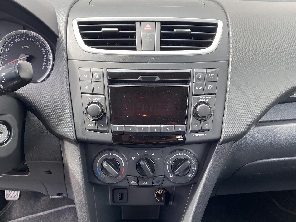 Suzuki Swift 1.2 i 