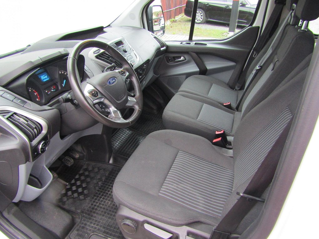 Ford Transit Custom 2.0TDCi Trend L2 6míst