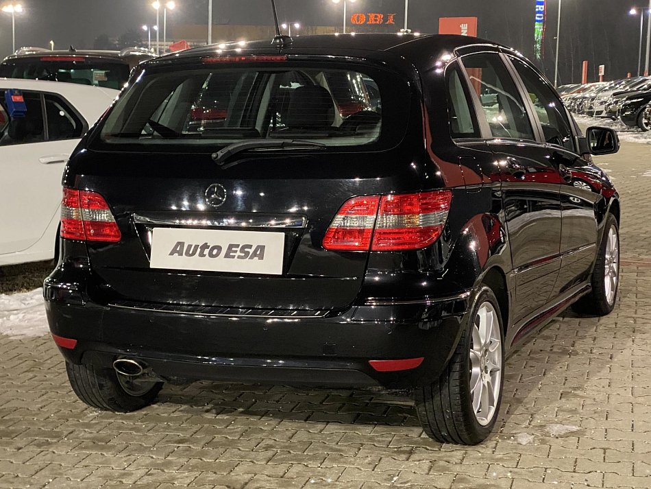 Mercedes-Benz Třída B 1.7i  B180