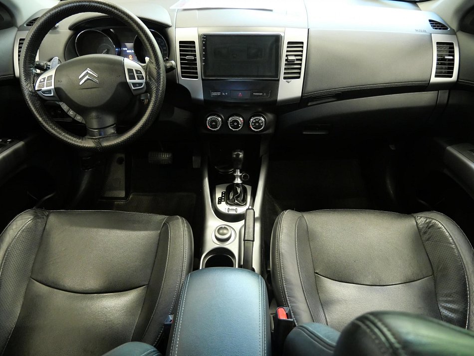 Citroën C-Crosser 2.2 HDi  4x4, 7míst