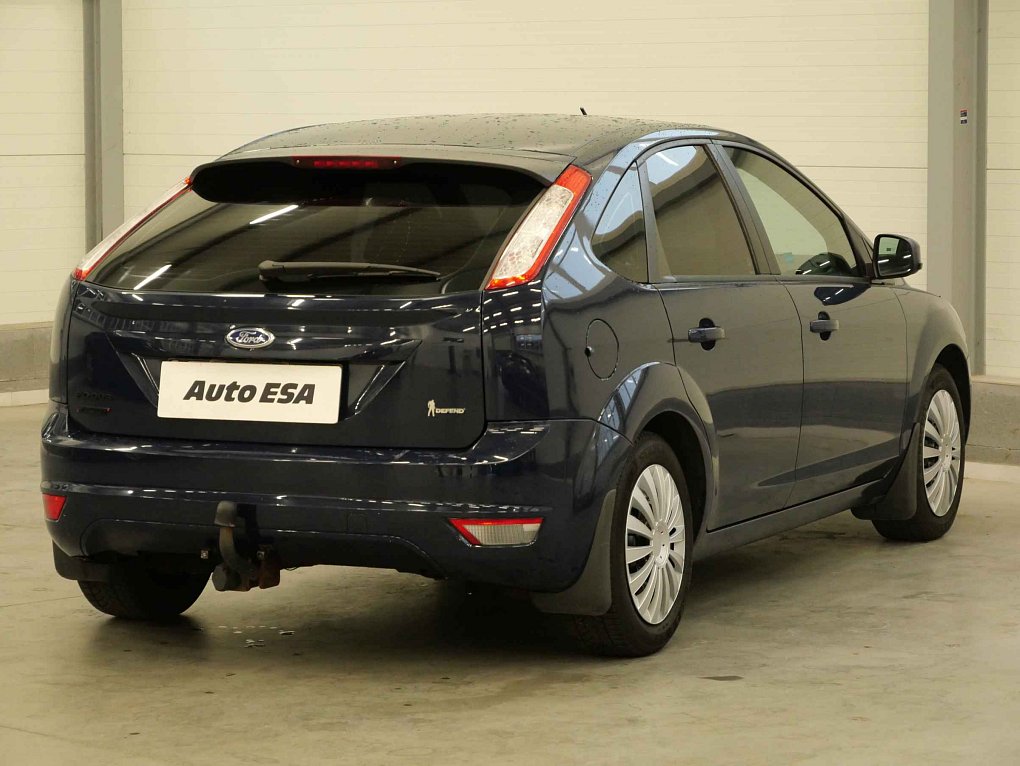 Ford Focus 1.6i 