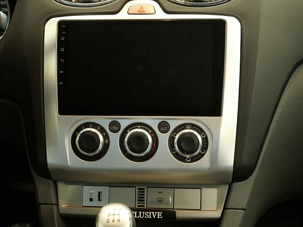 Ford Focus 1.6i 