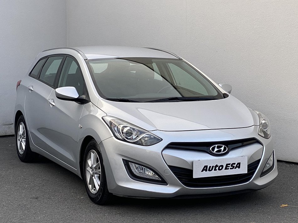 Hyundai I30 1.6 CVVT Trikolor