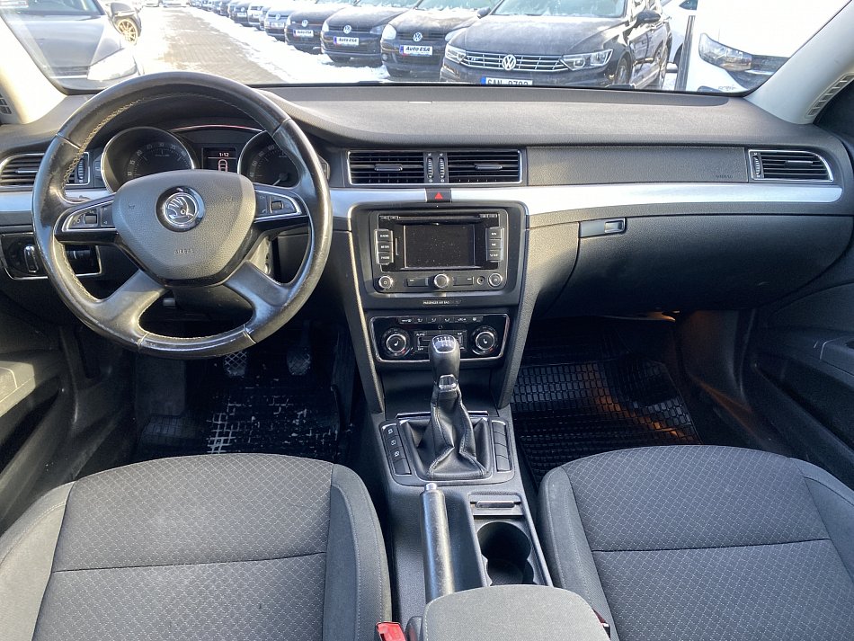 Škoda Superb II 2.0 TDi Ambiente