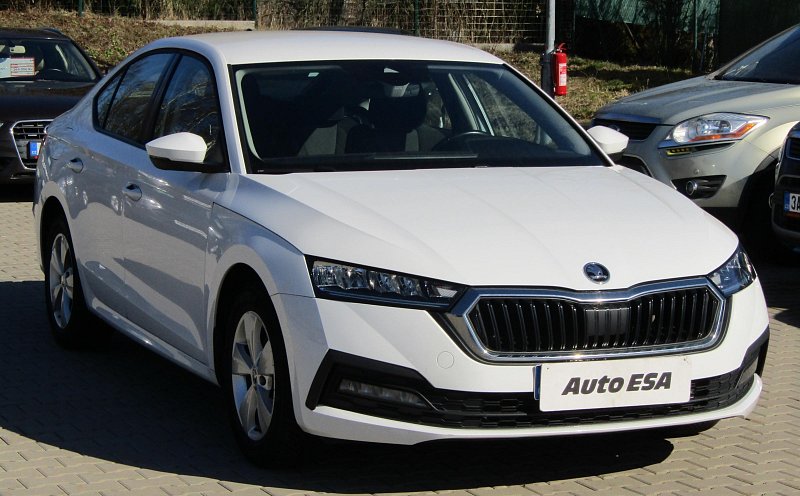 Škoda Octavia IV 1.5 TSi Ambition