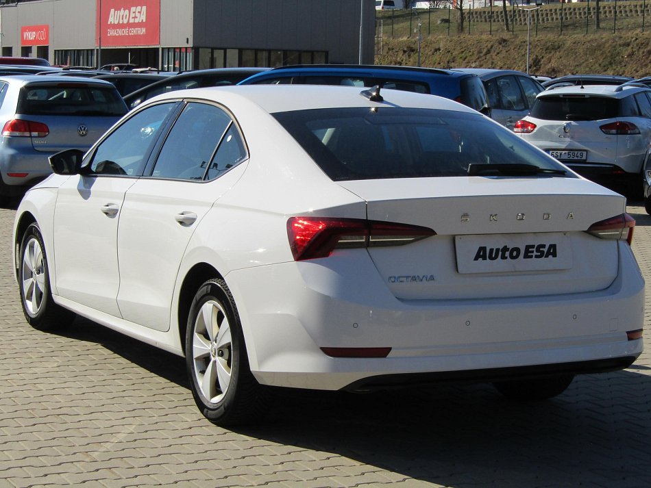 Škoda Octavia IV 1.5 TSi Ambition