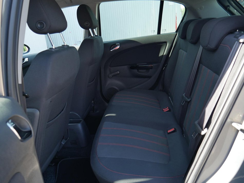 Opel Corsa 1.2i Sport