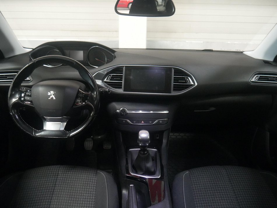 Peugeot 308 1.6 HDi 