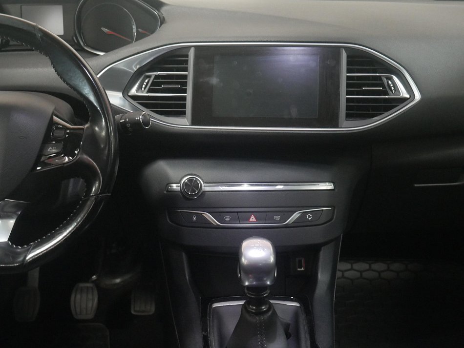 Peugeot 308 1.6 HDi 